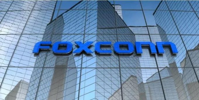 Foxconn in talks to buy a stake in chipmaker DNeX