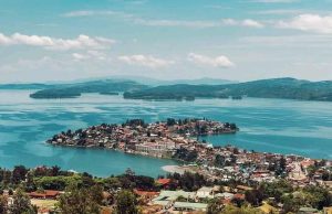 Congo Boat Capsizes on Lake Kivu, 37 Missing An overloaded wooden boat capsizes on Lake Kivu with passengers struggling in the water as rescuers approach.